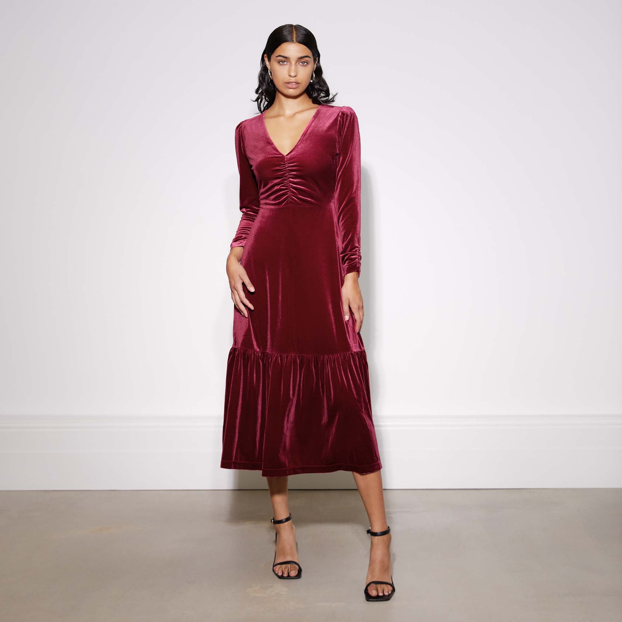 Re-Loved Velvet V Neck Midi Dress Size 18