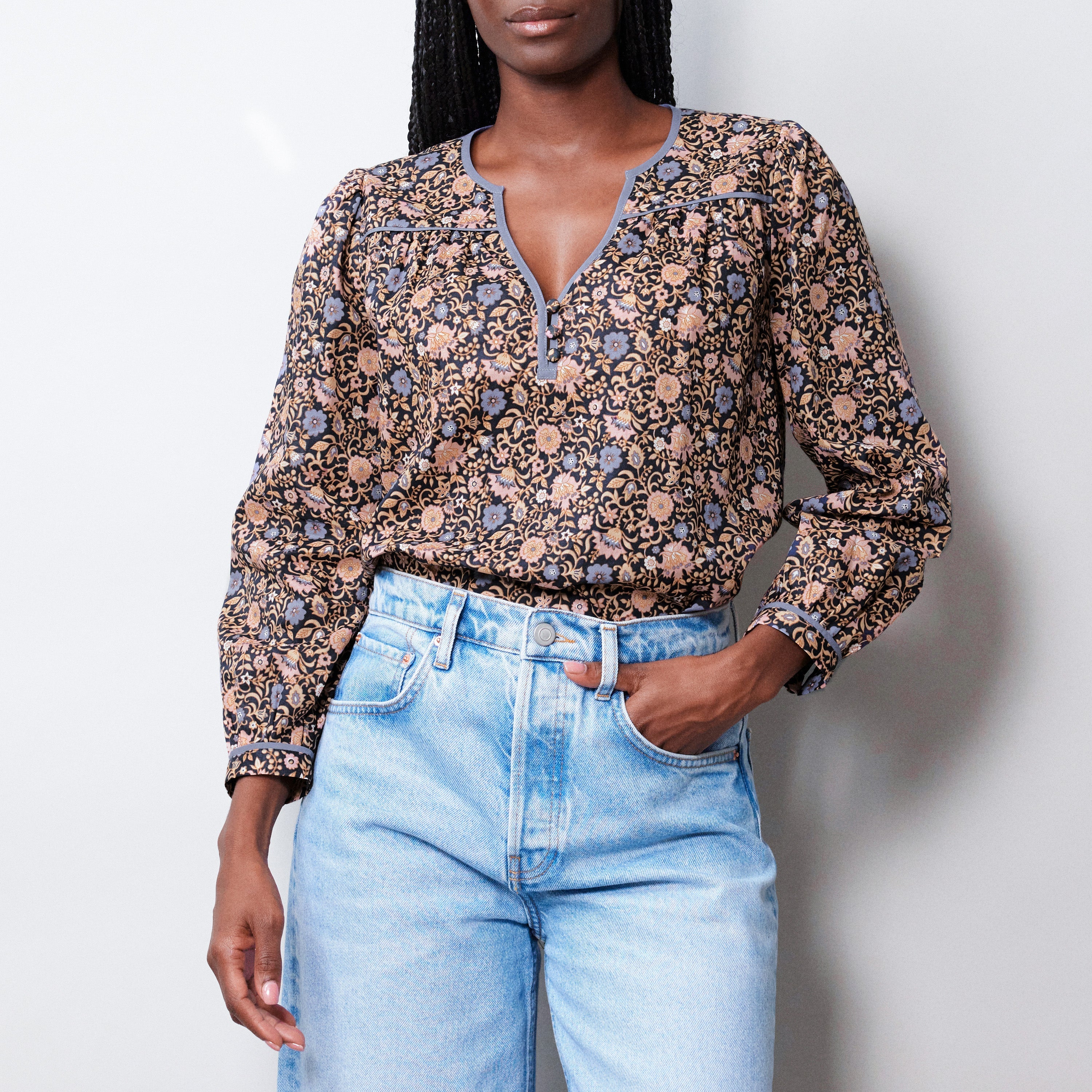 Re-Loved Floral Print Blouse - Size 10