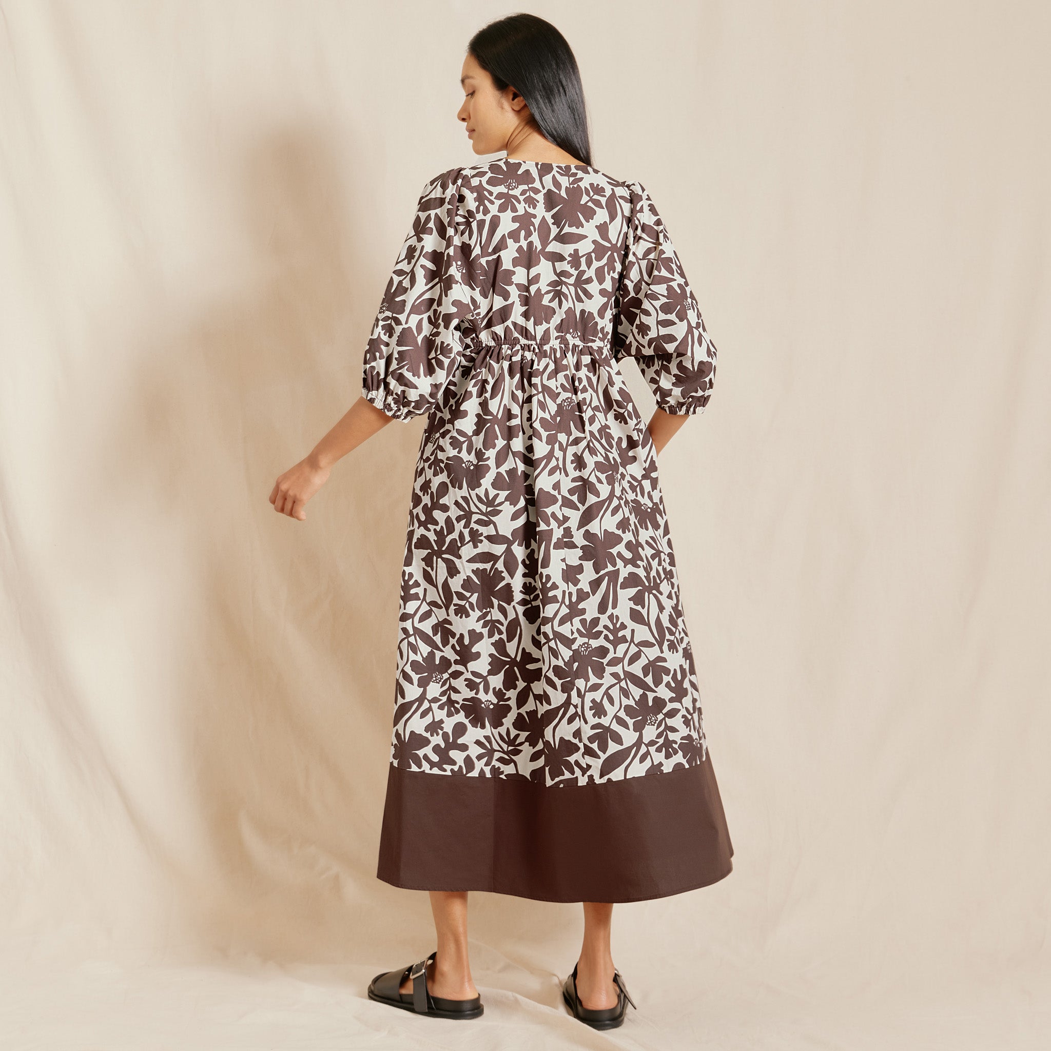 Re-Loved Cut Out Floral V Neck Dress - Size 8