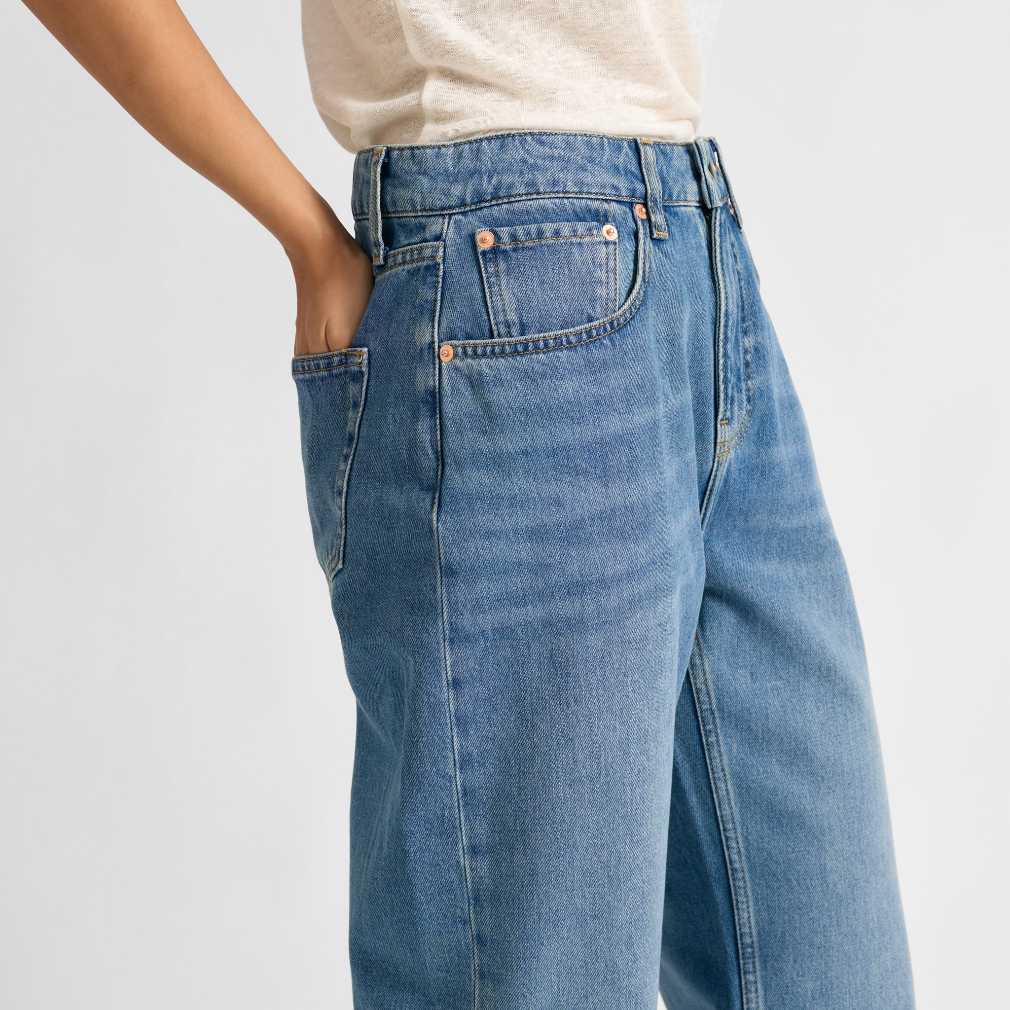 Dark Wash Relaxed Jeans