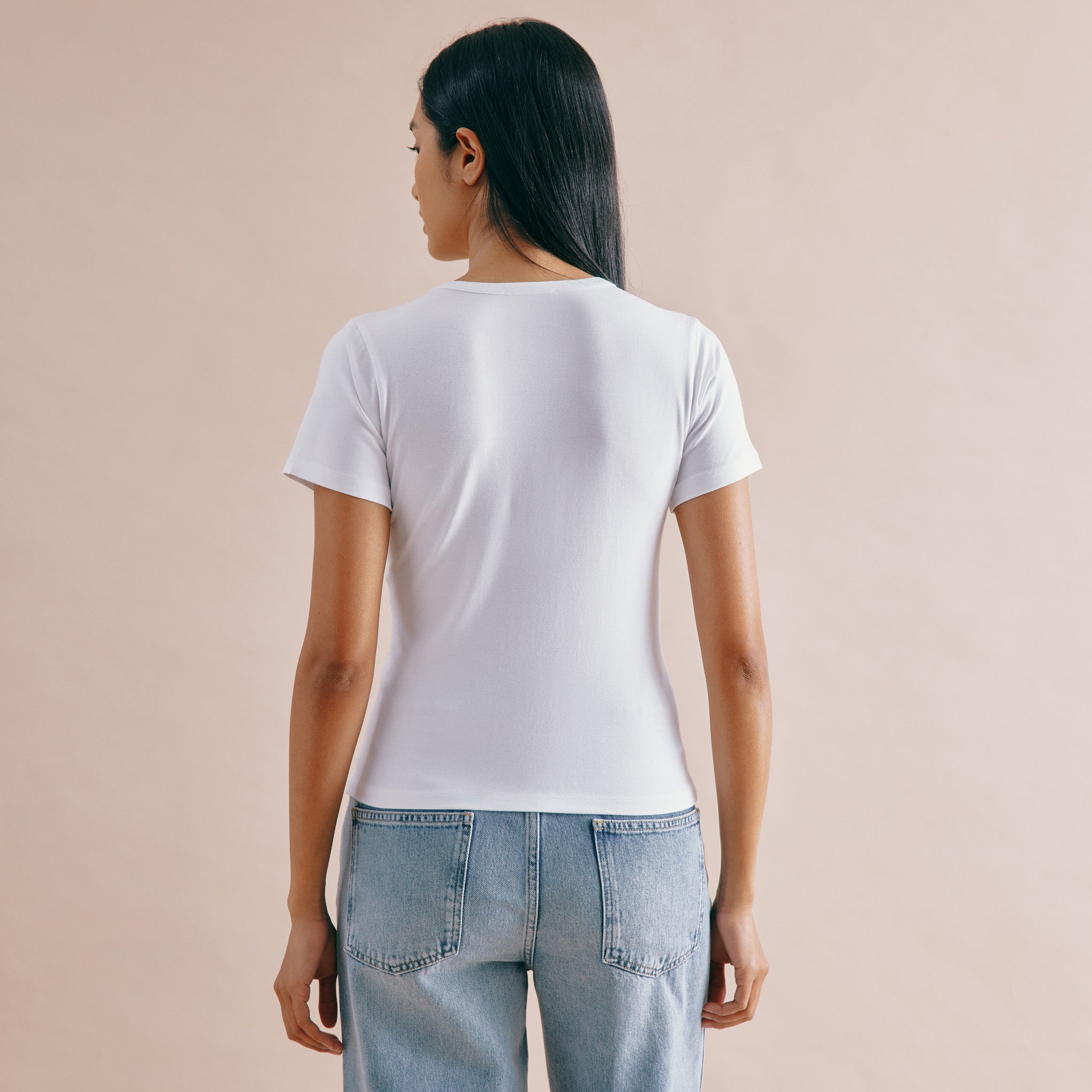 Re-Loved White Fitted T Shirt - Size 8