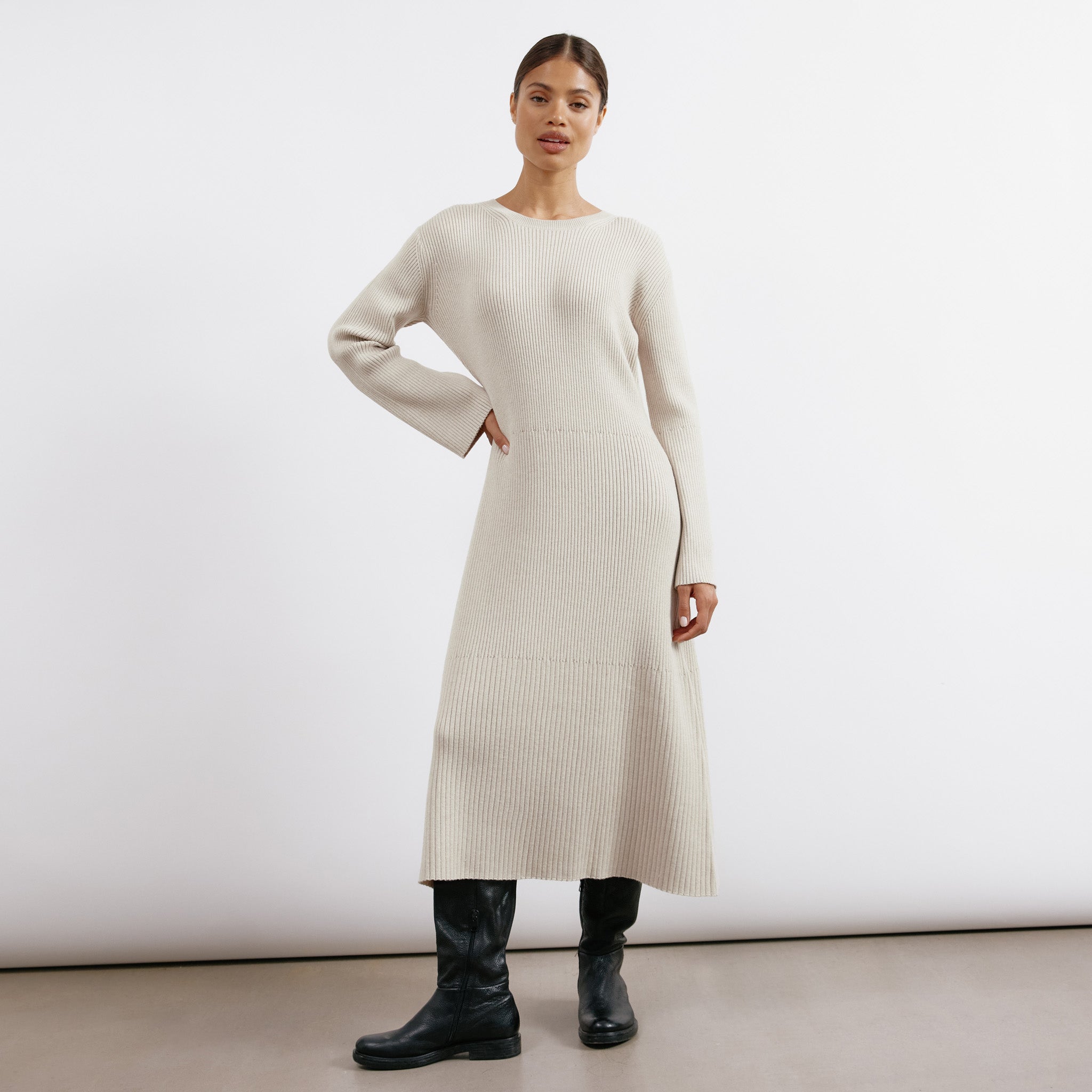 Flute Sleeve Knitted Midi Dress