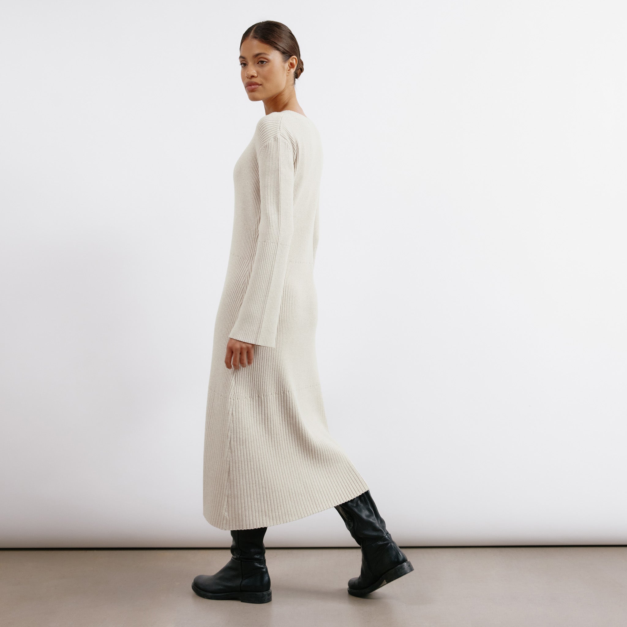 Re-Loved Flute Sleeve Knitted Midi Dress - Size 16