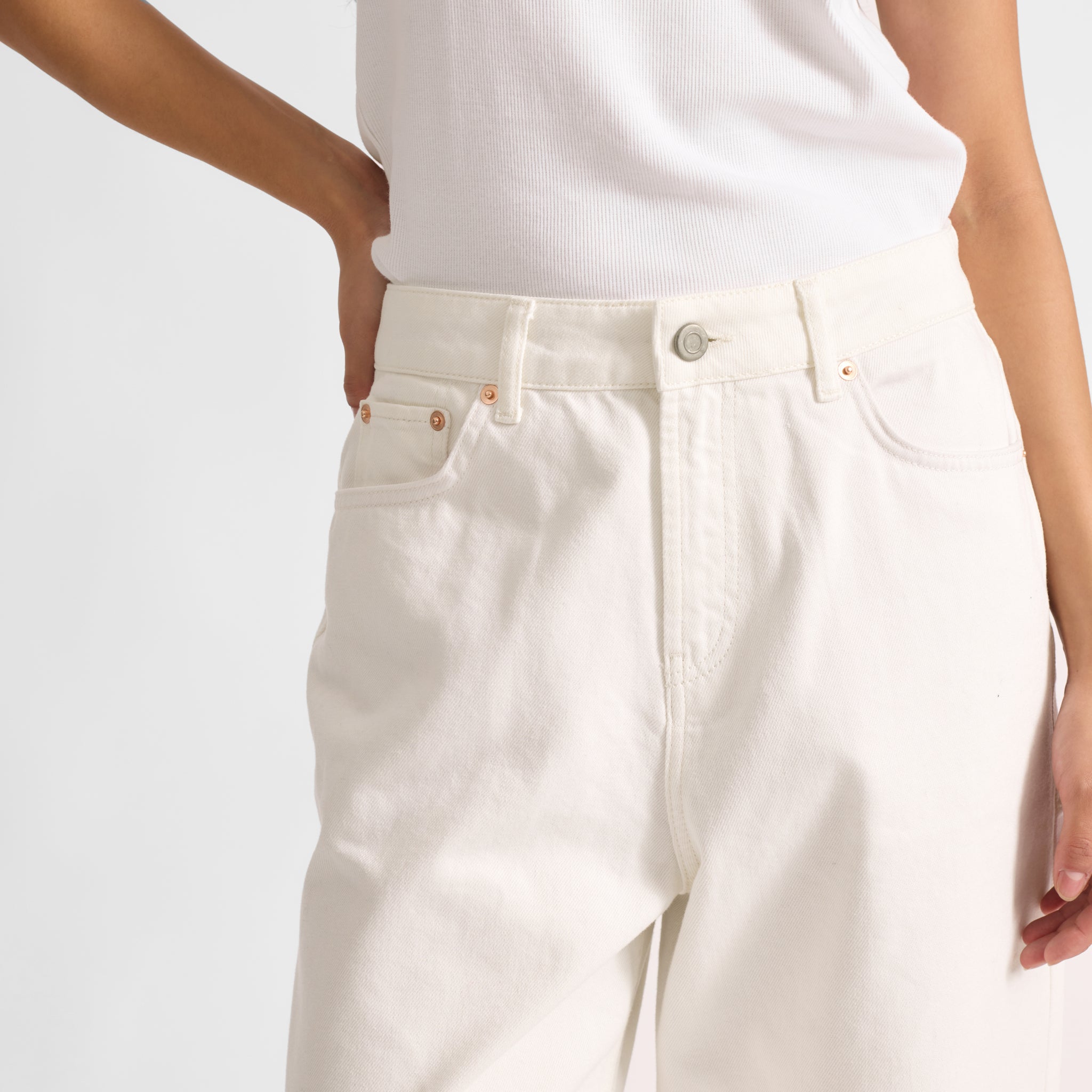 White Barrel Jeans