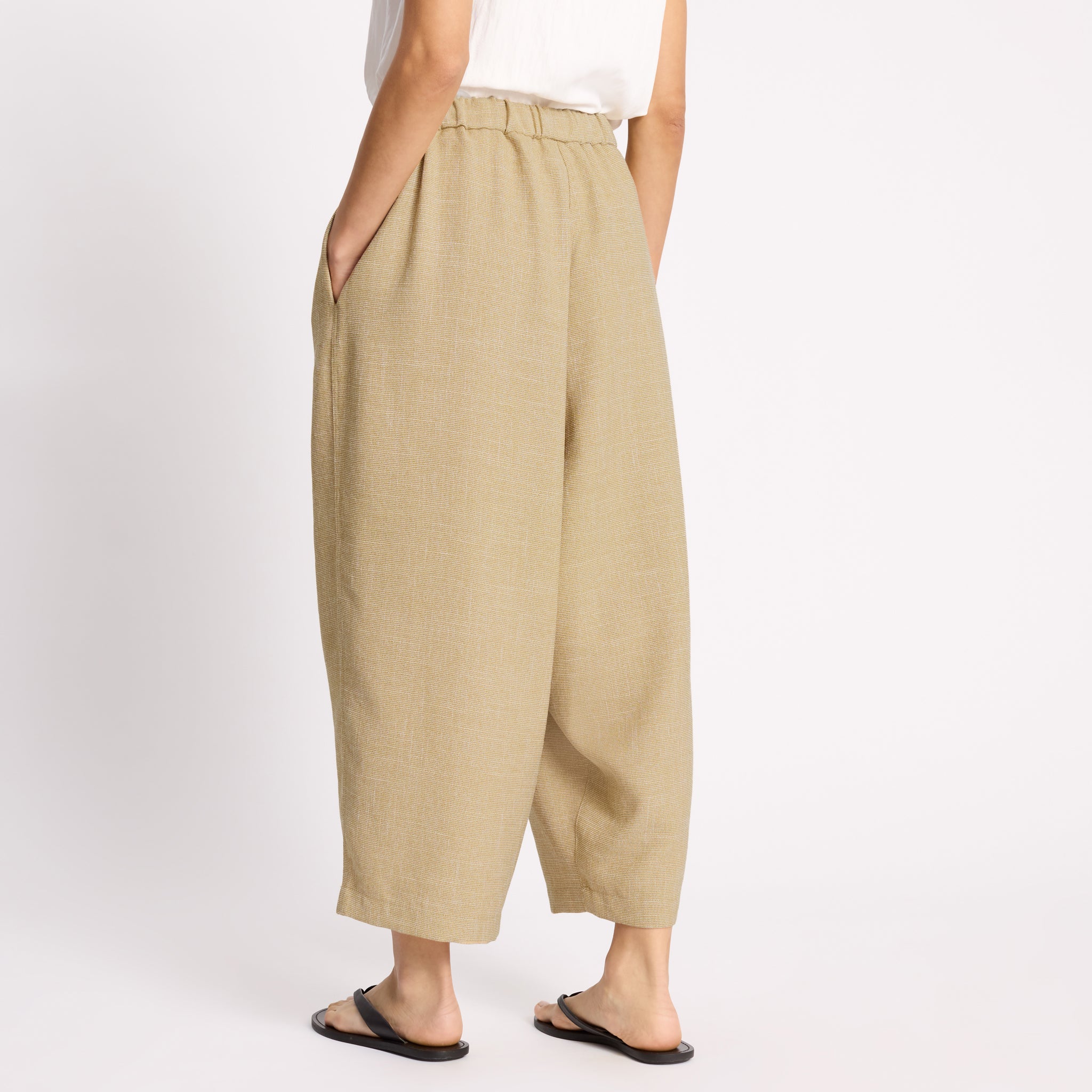 Textured Barrel Trousers
