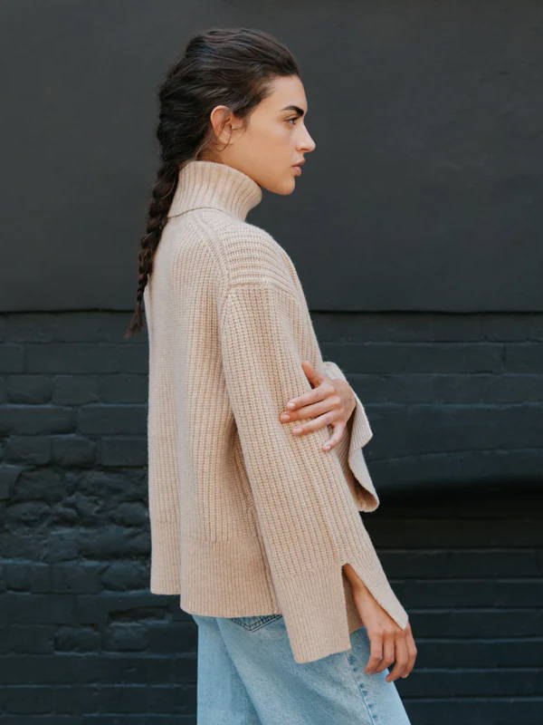 Cosy and Chic: Knitwear Essentials for a Stylish Autumn