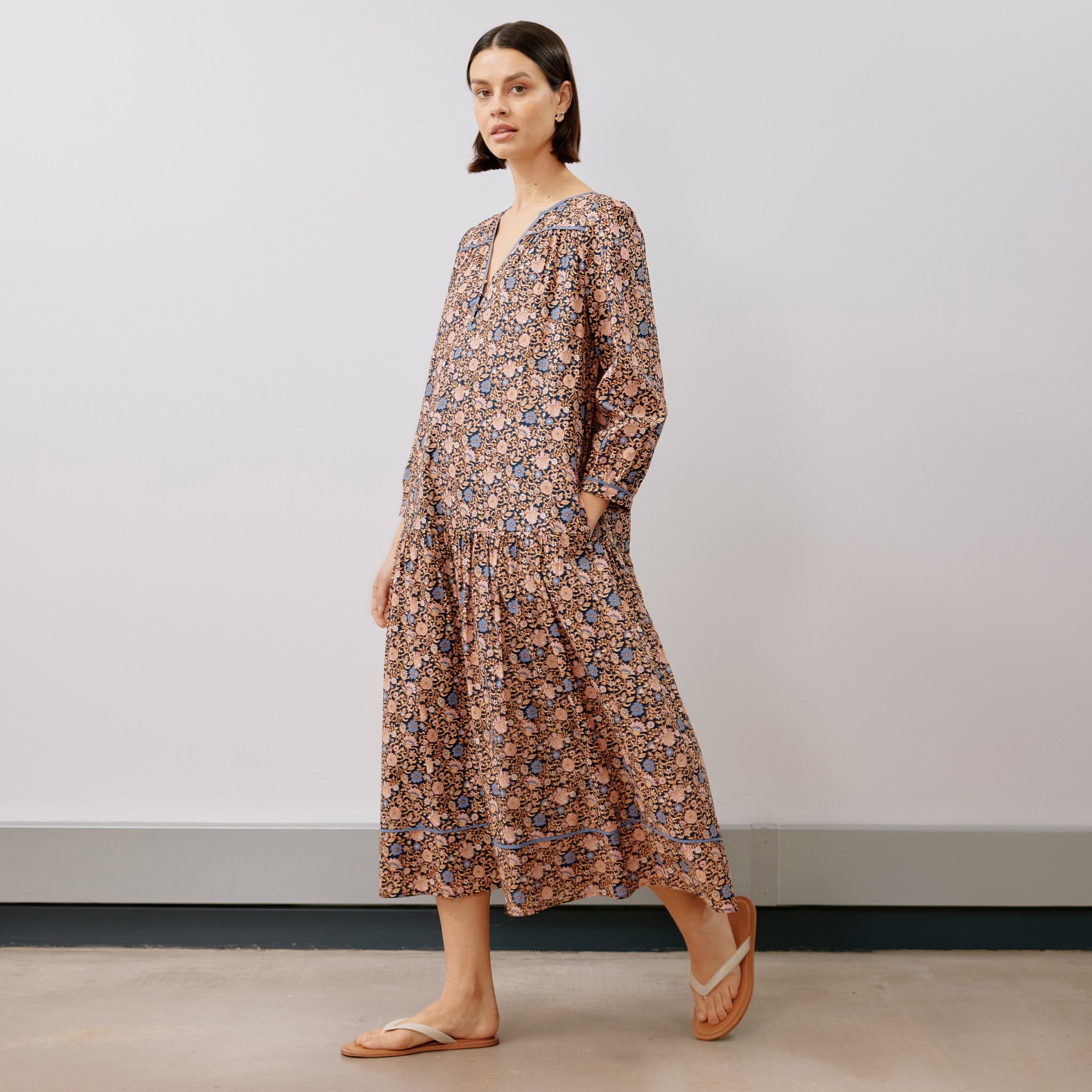 Re-Loved Floral Print Dress - Size 12
