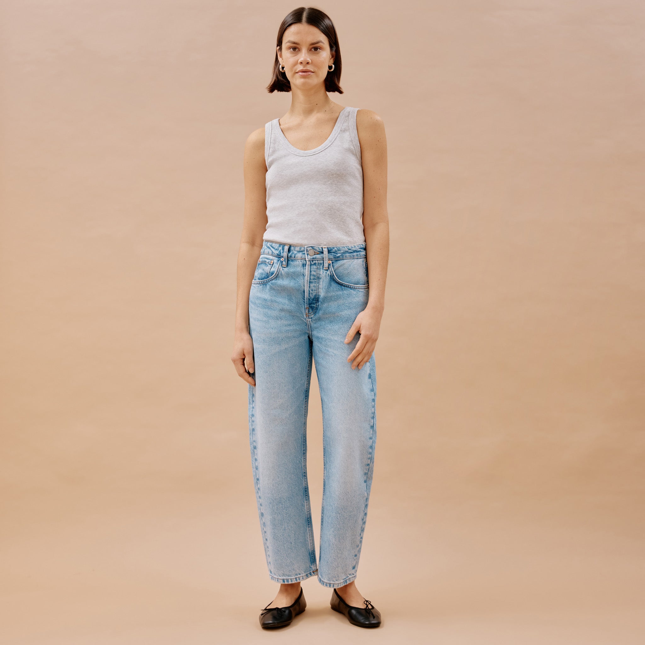 Light Wash Relaxed Jeans