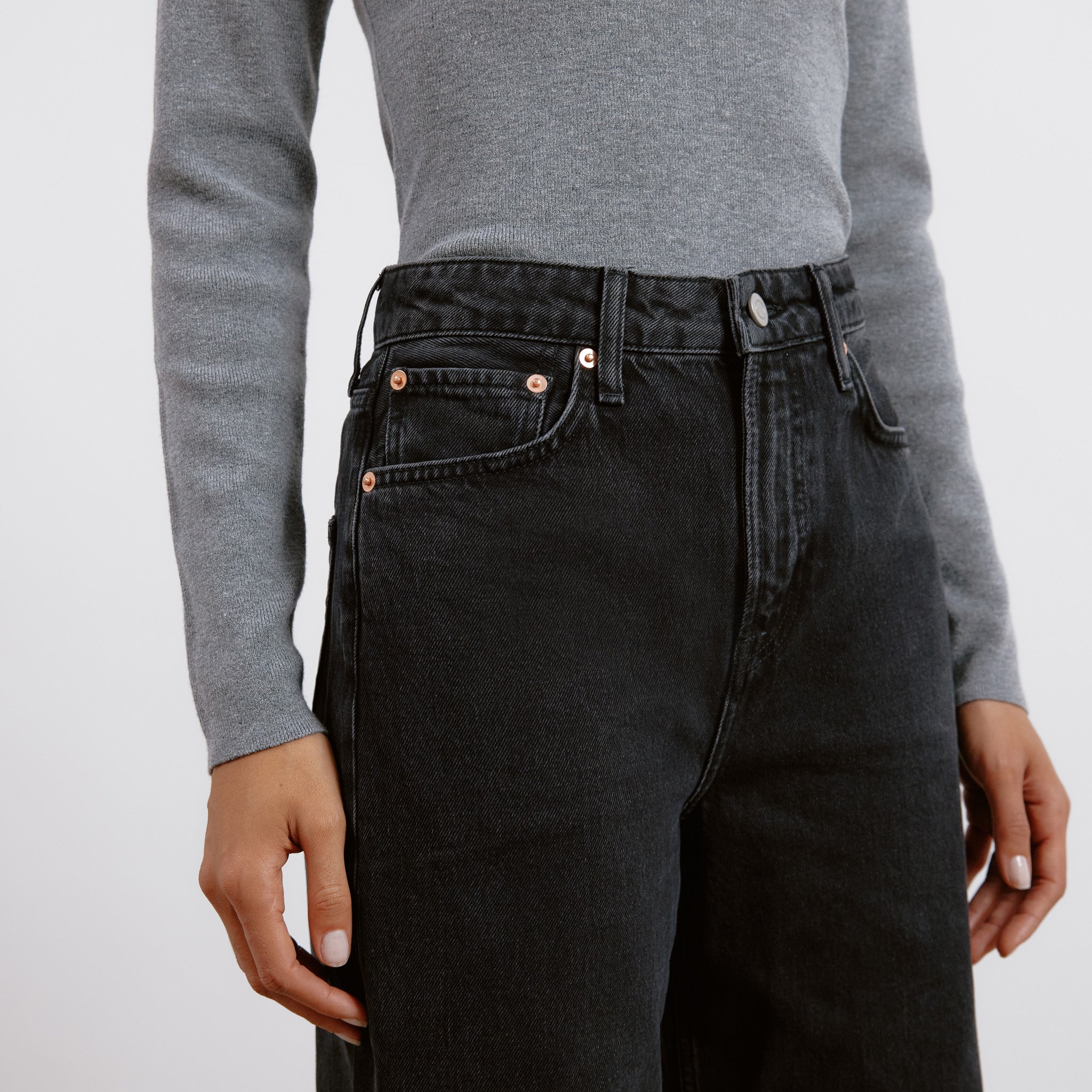 Black denim cropped jeans hotsell