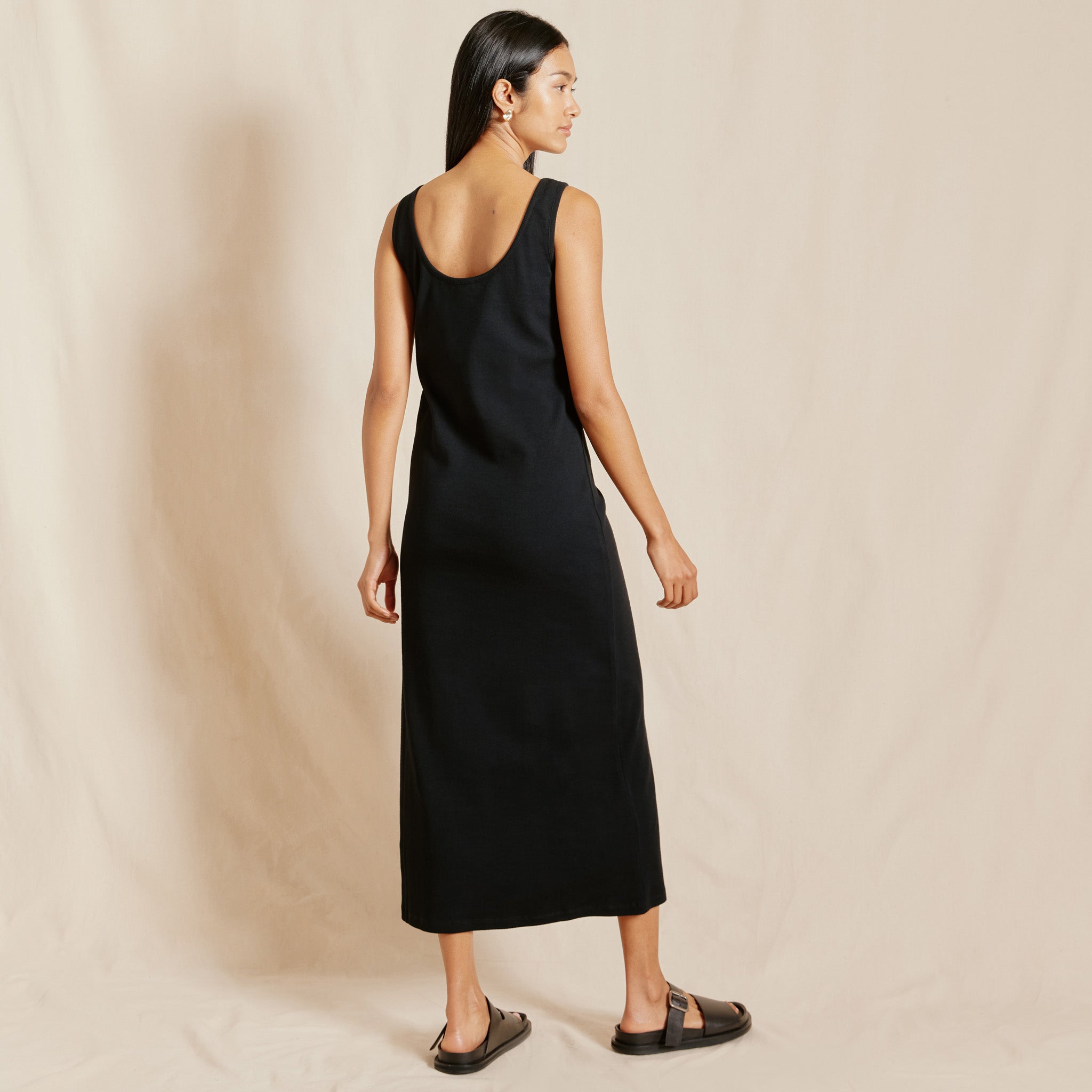 Black jersey maxi dress deals