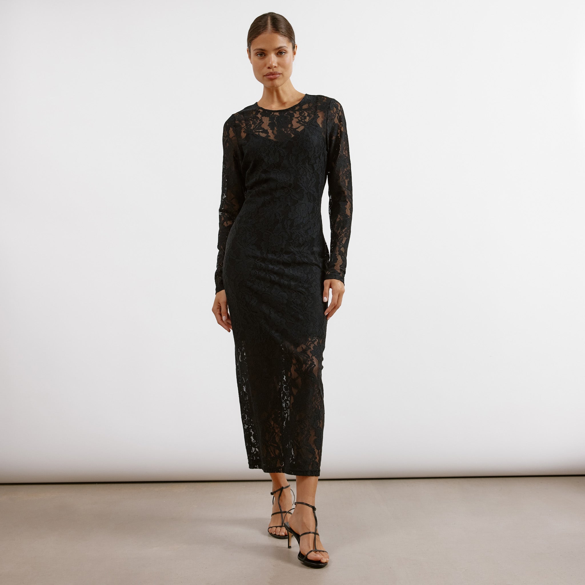 Re-Loved Lace Maxi Dress - Size 12