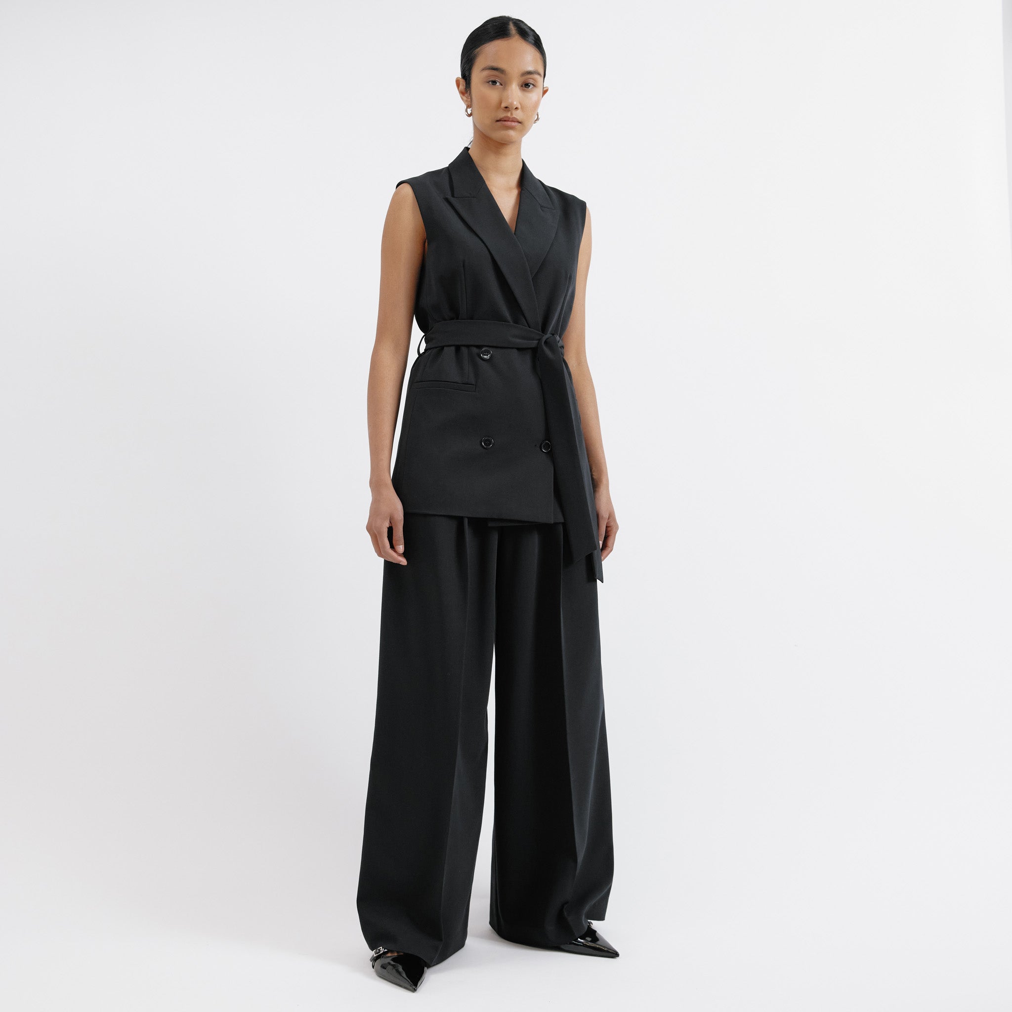 Re-Loved Black Tailored Sleeveless Jacket - Size 16
