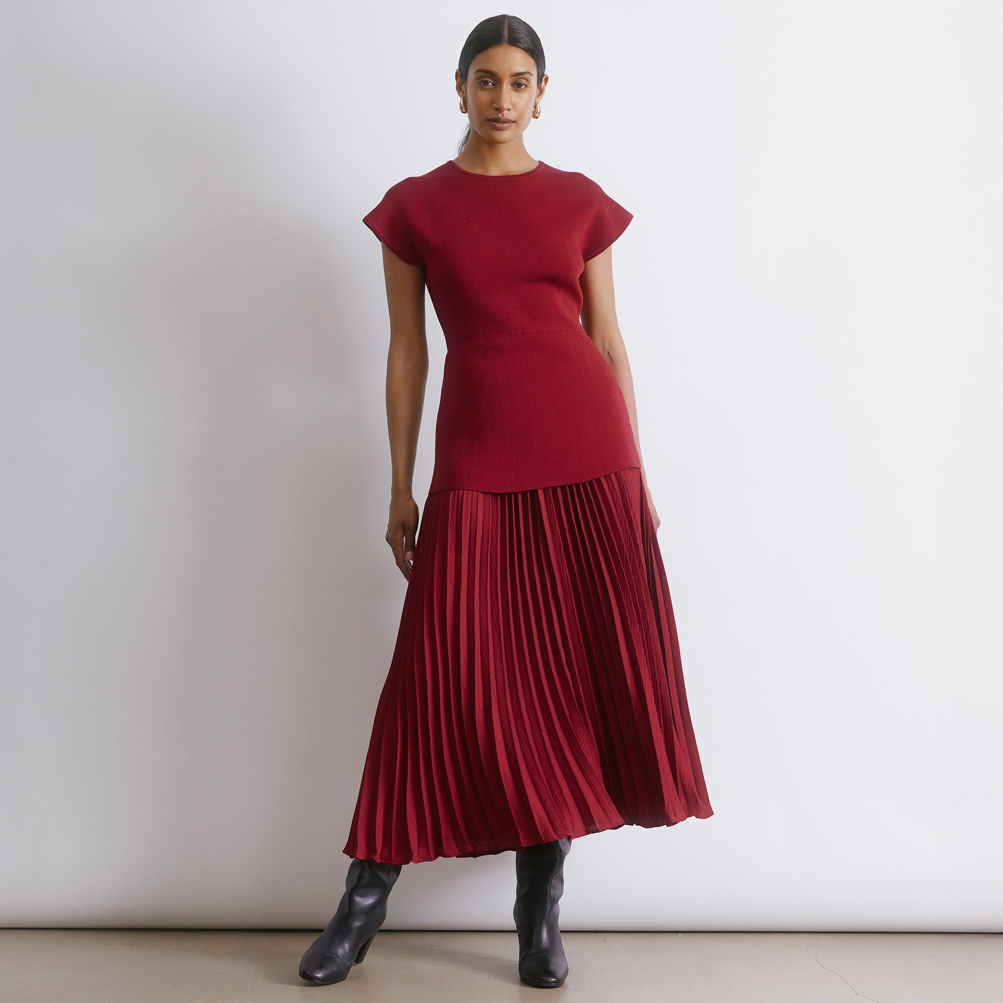 Knitted Pleat Detail Dress | Sustainable Womenswear | Albaray
