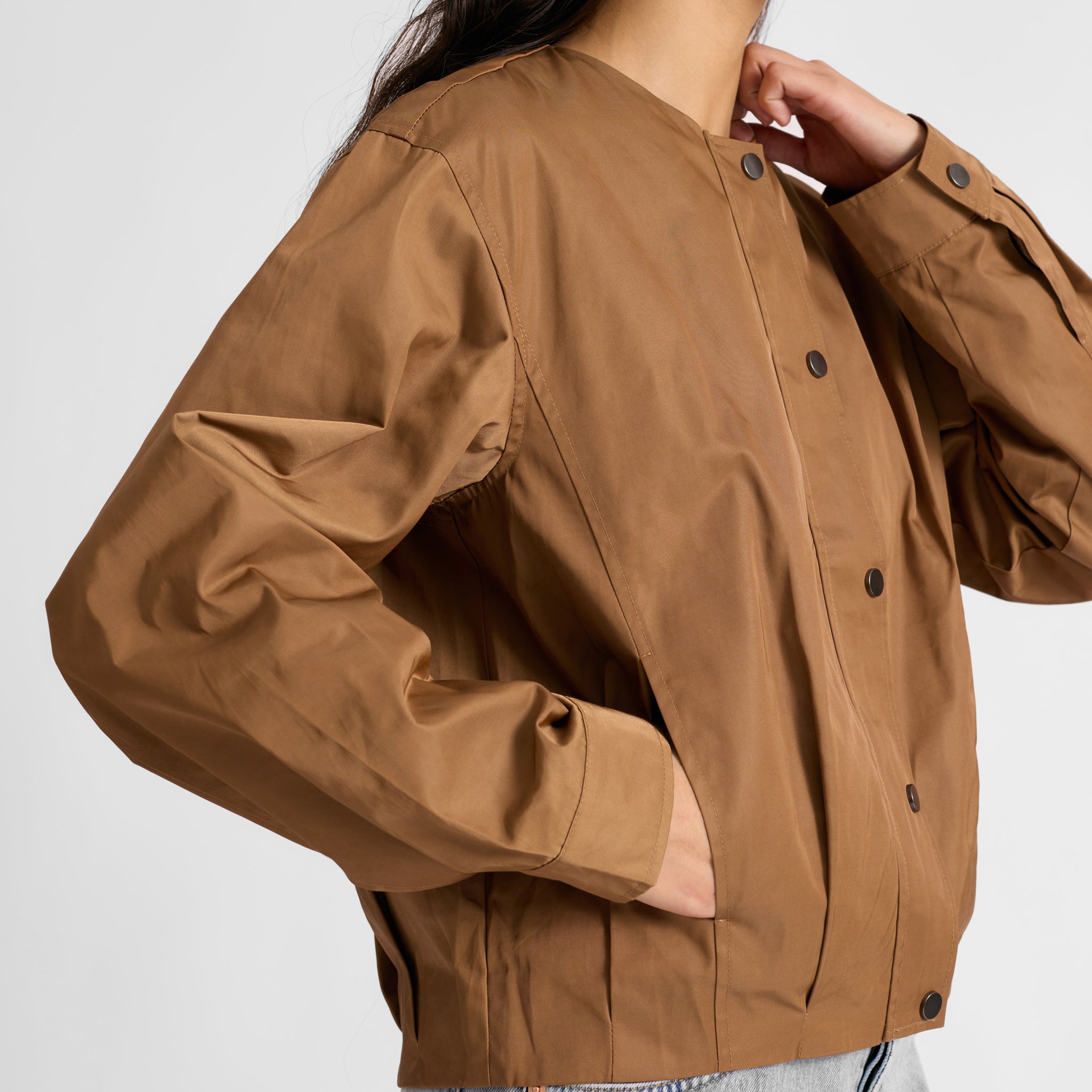 Pleat Hem Jacket