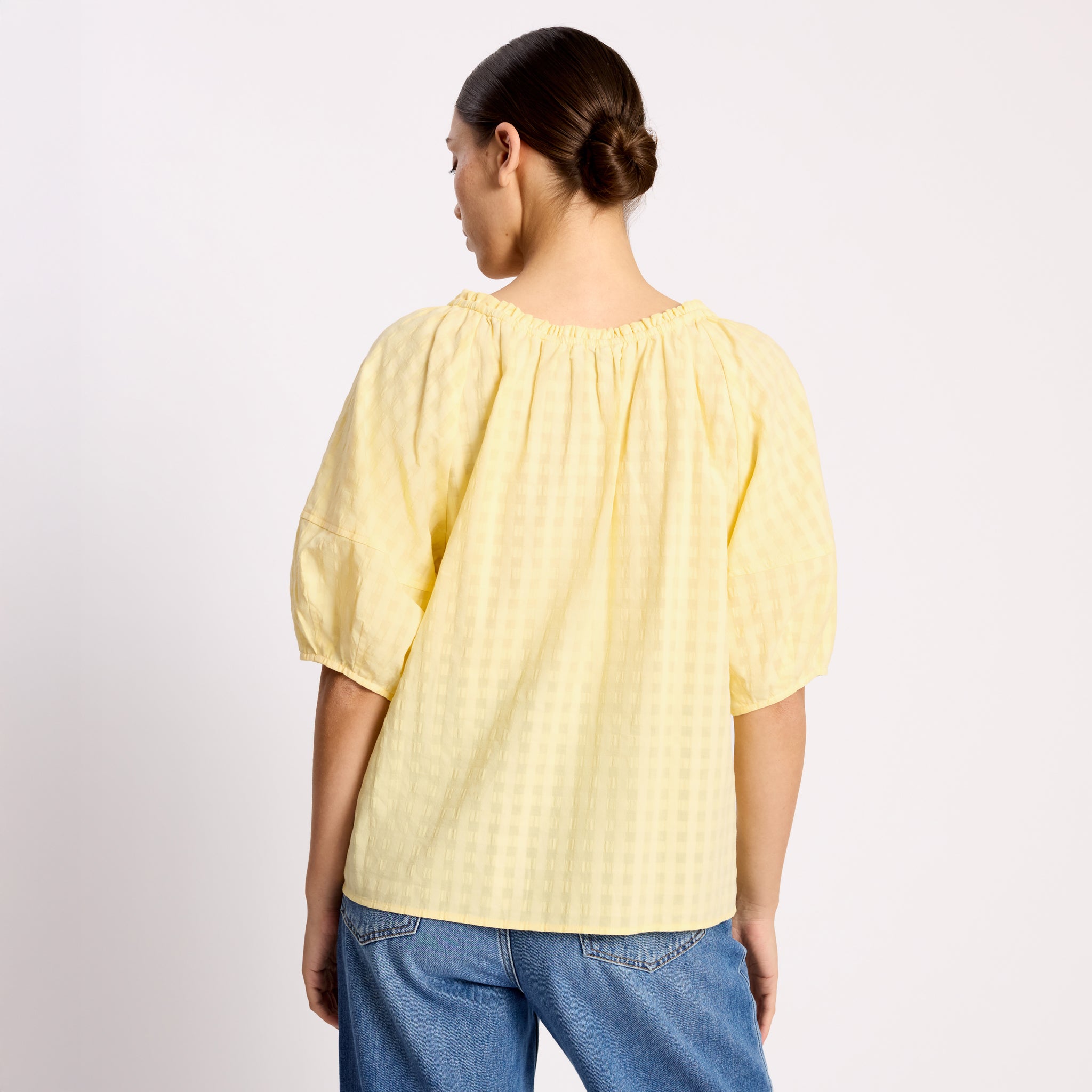 Seersucker Scoop Top