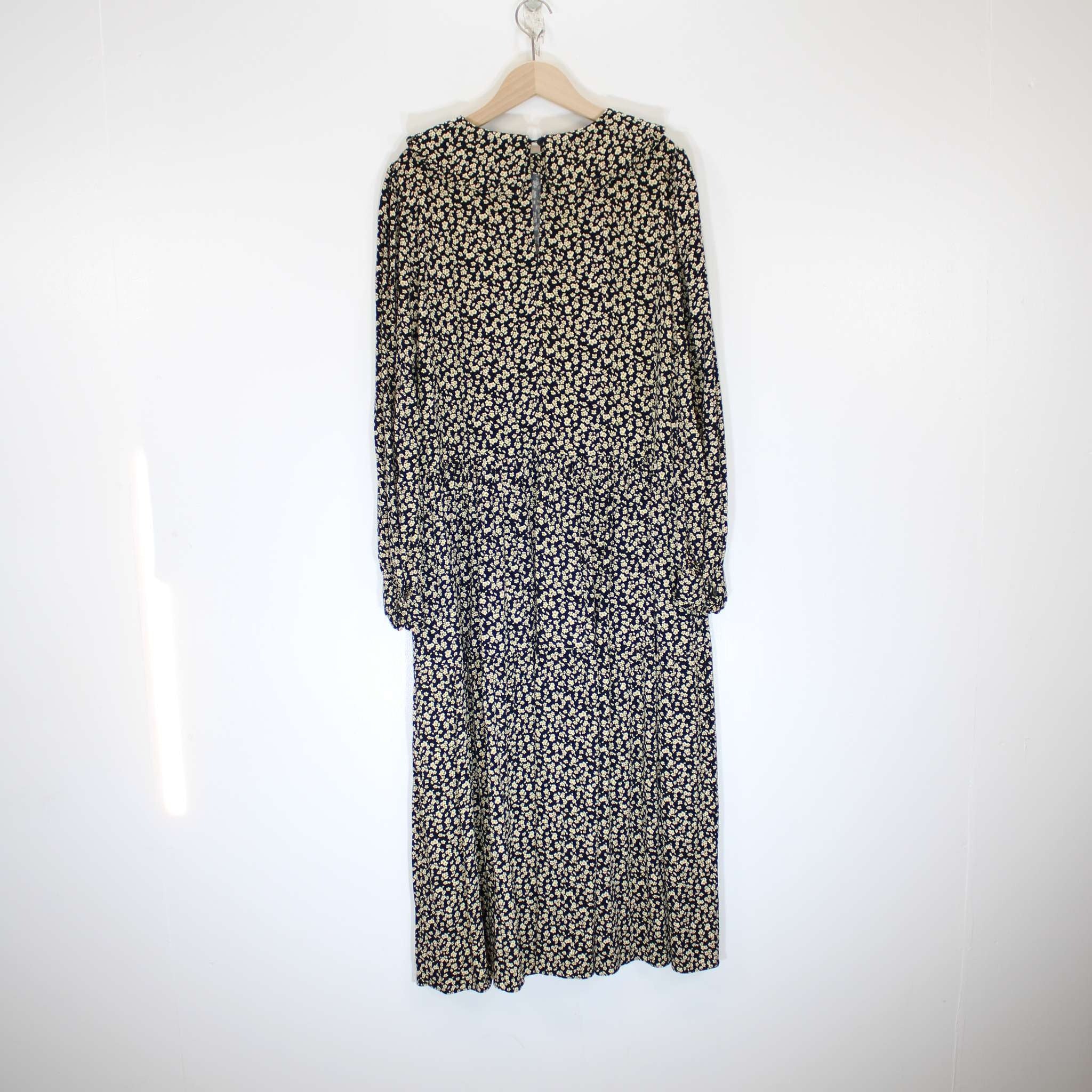 Re-Loved Scatter Floral Tiered Midi Dress Size 10