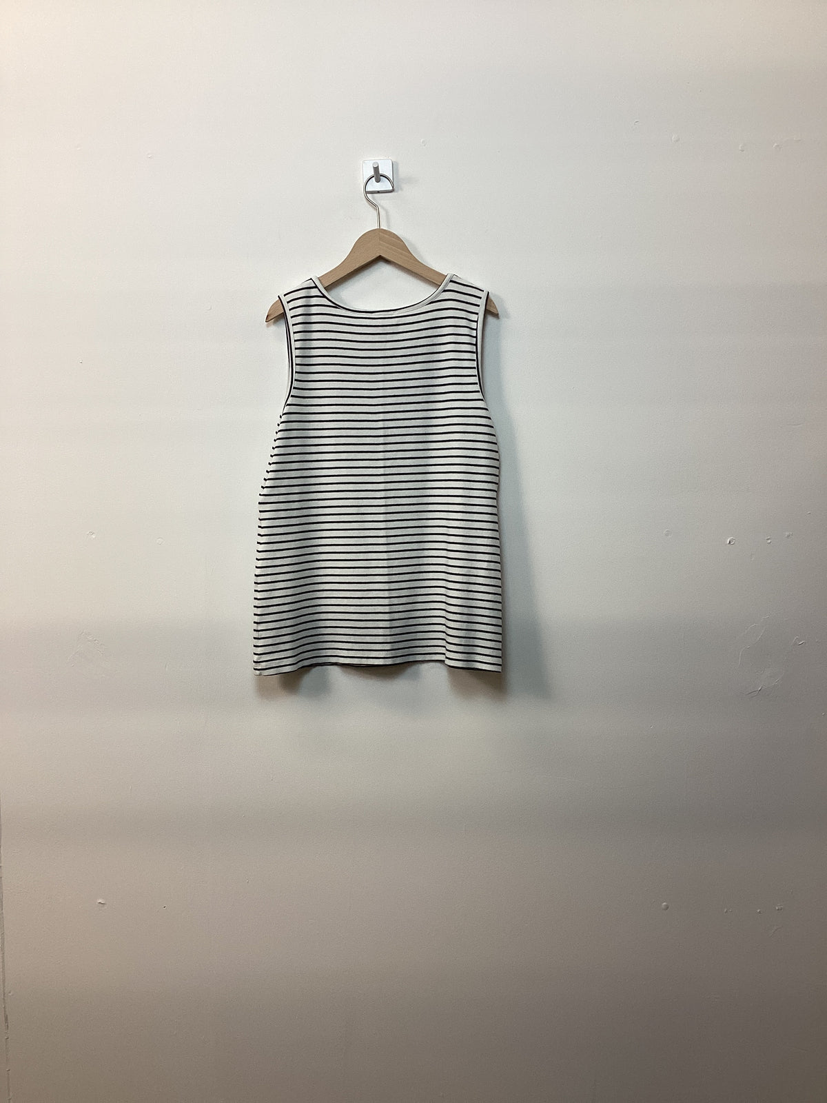 Re-Loved Rib Racer Vest Navy Stripe - Size 18