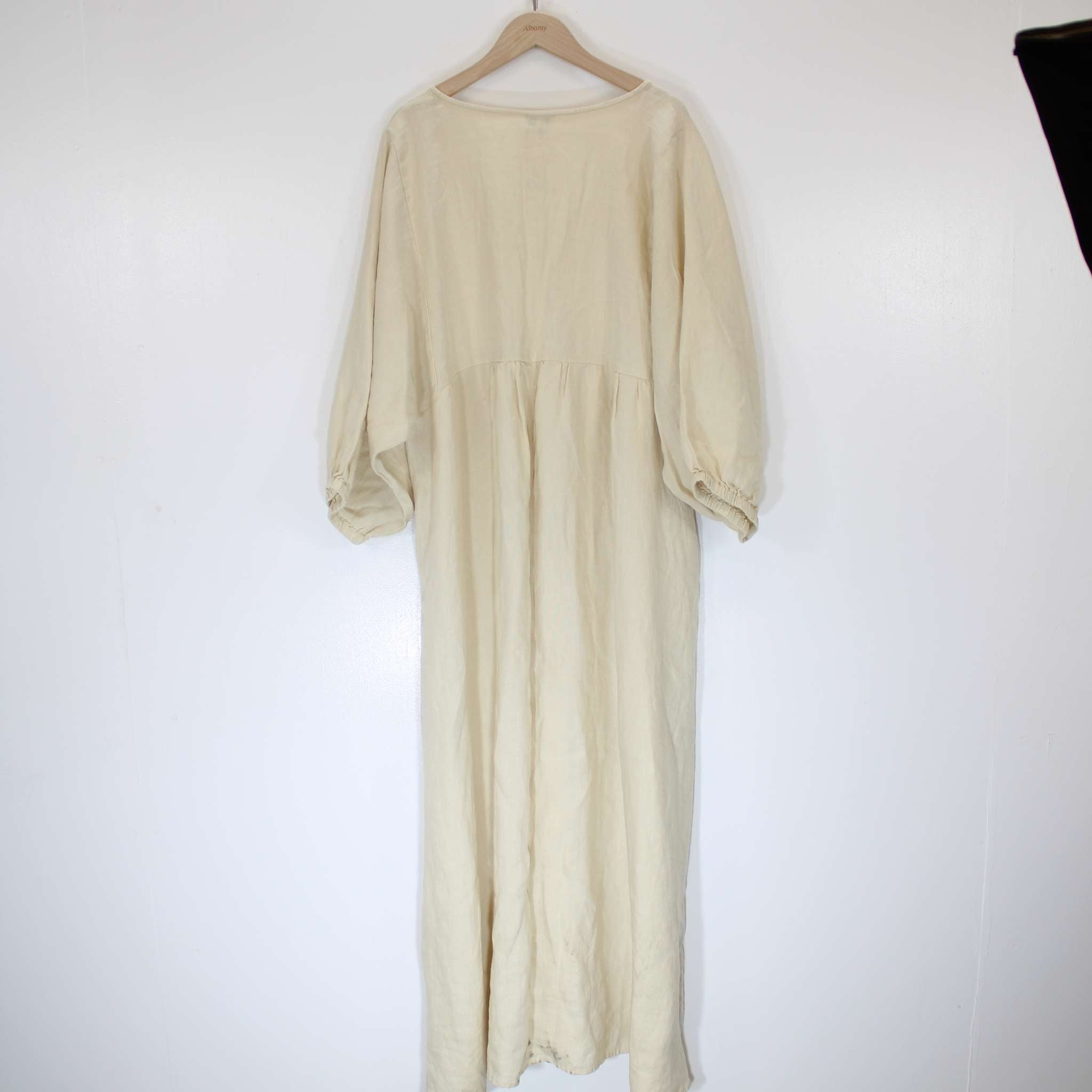 Re-Loved V Neck Linen Midi Dress  Size 18